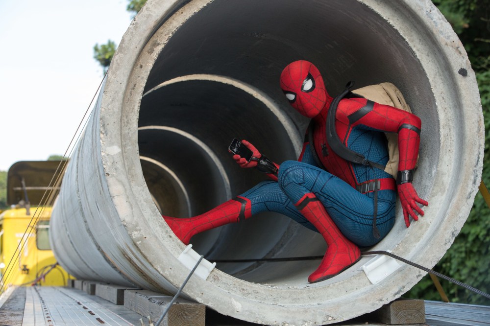 la-et-images-spider-man-homecoming-pictures-007