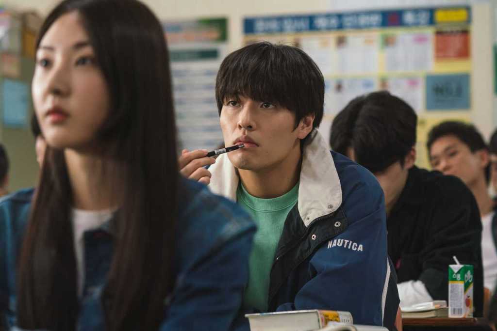 This image has an empty alt attribute; its file name is waitingforrain_still_07.jpg